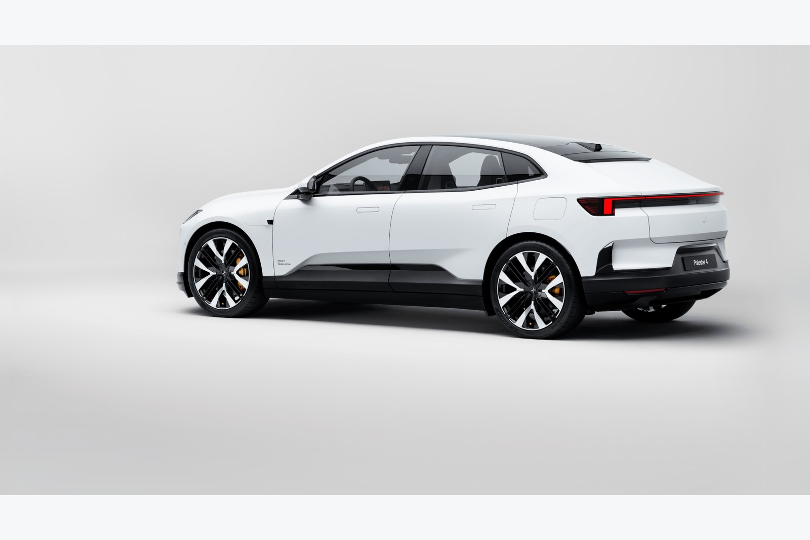 Polestar 4